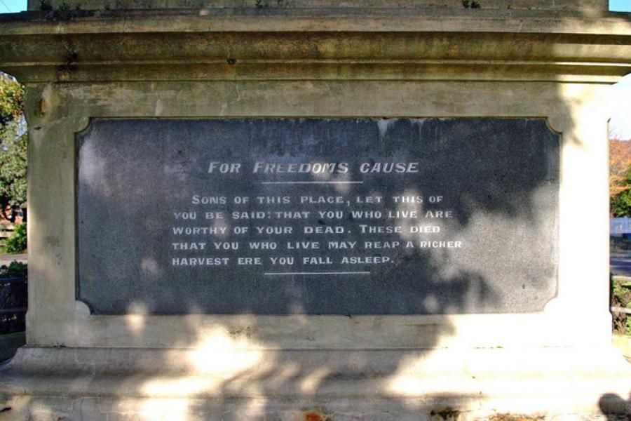Manakau war memorial