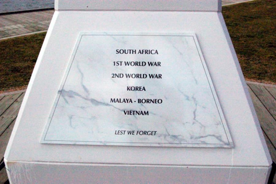 Mangonui war memorial