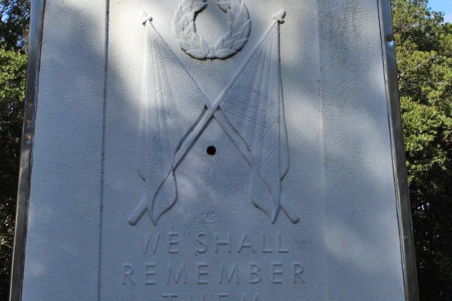 Memorial base