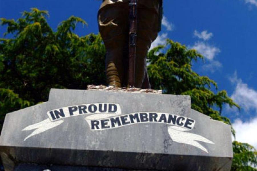 Murchison war memorial, 2010