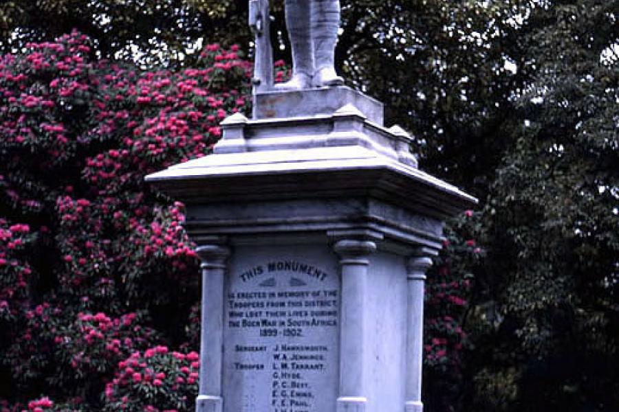 Nelson war memorial