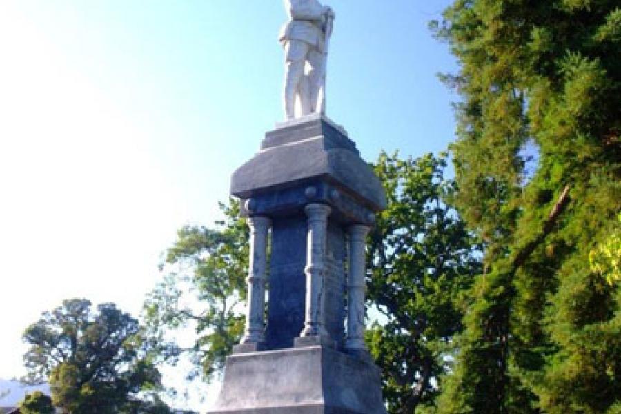Nelson war memorial