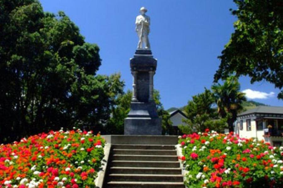 Nelson war memorial