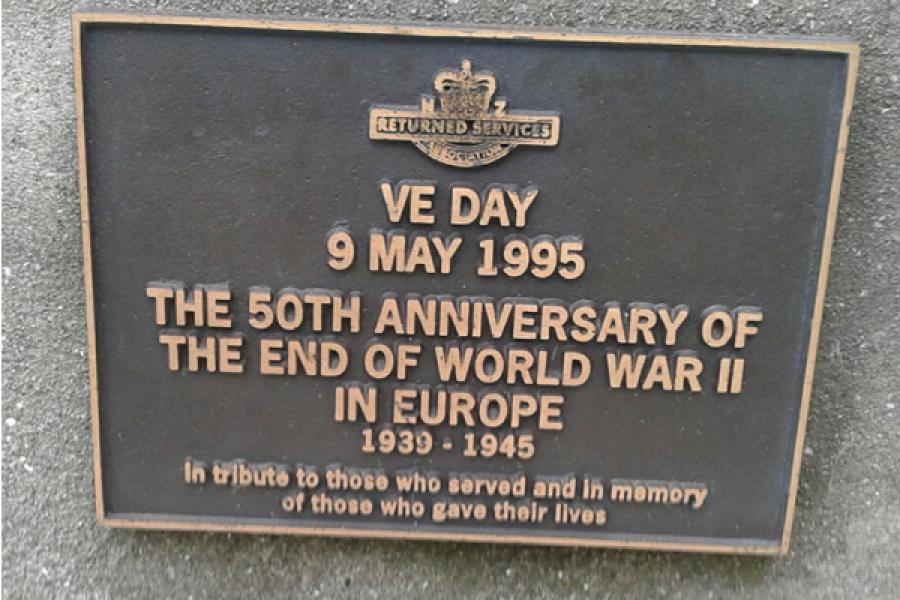 Memorial detail