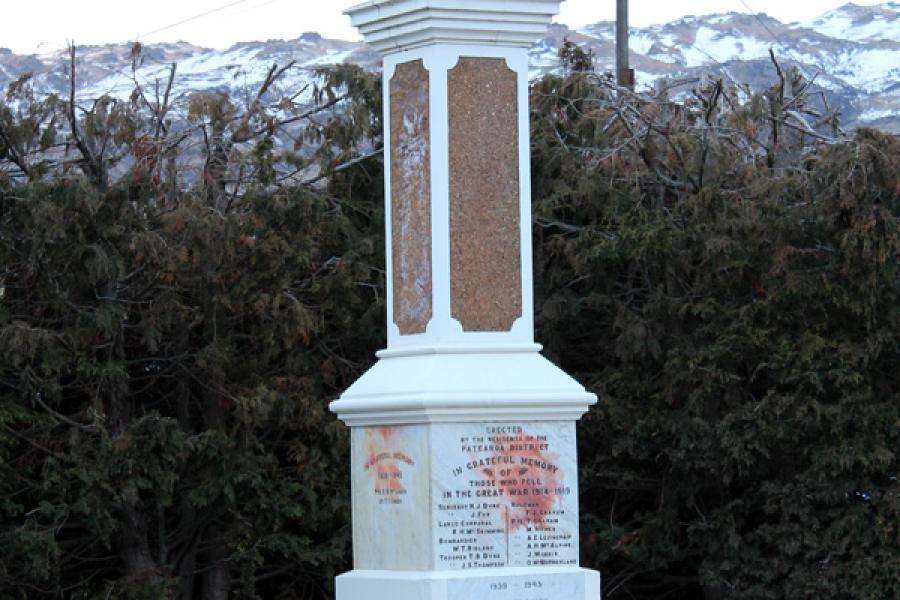 Patearoa war memorial
