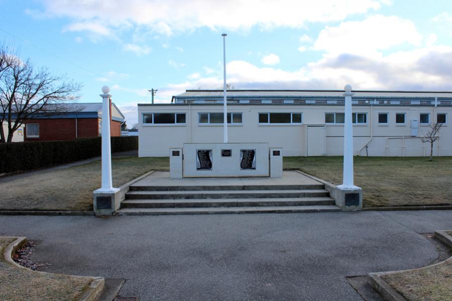 Ranfurly war memorial