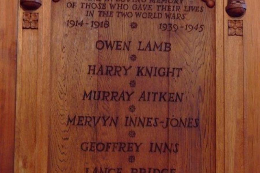 Roseneath Church war memorial