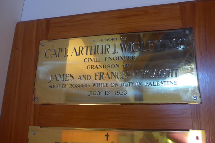 St Mary's memorials, Hawera