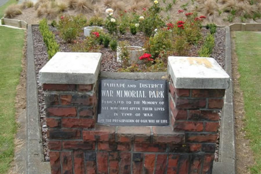 Taihape school memorial
