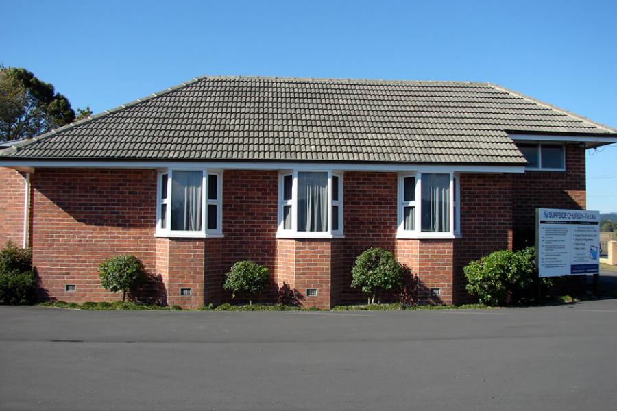 Te Uku church