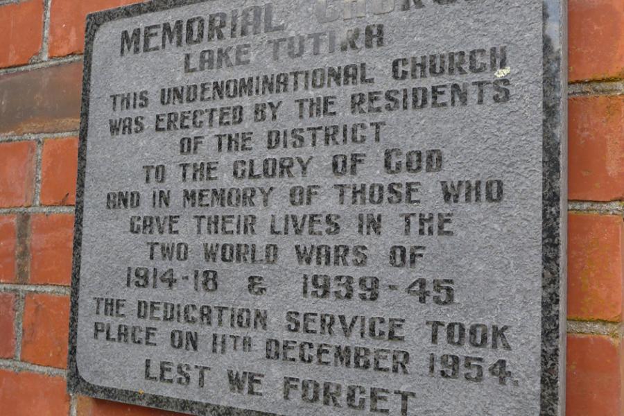 Memorial plaque