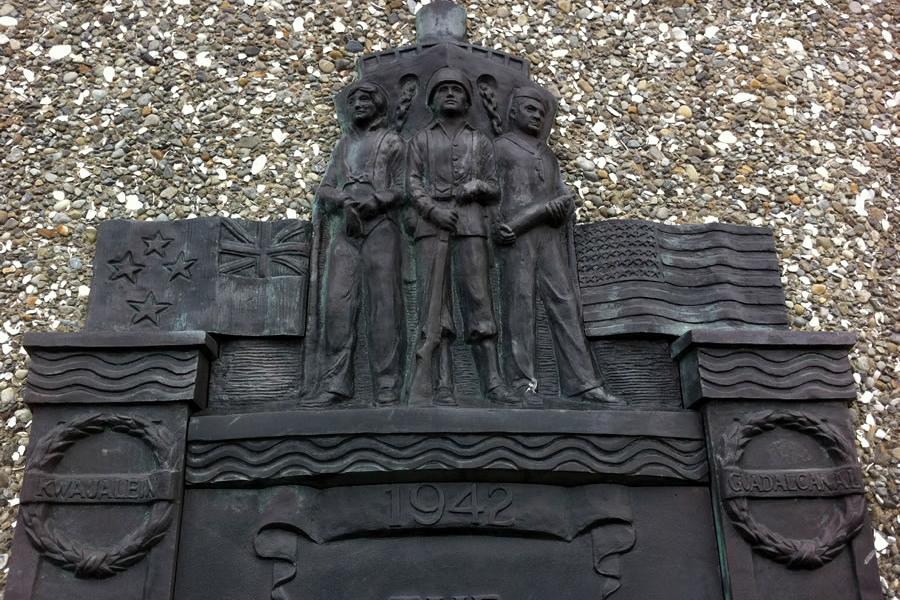 Memorial plaque