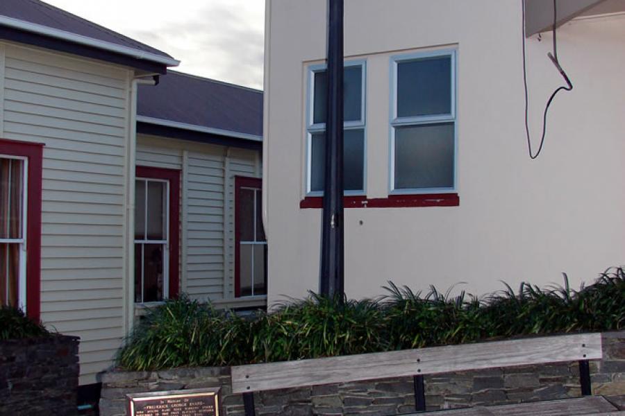 Memorial hall