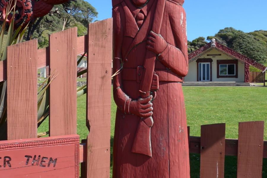 Wairuru Marae memorial gates