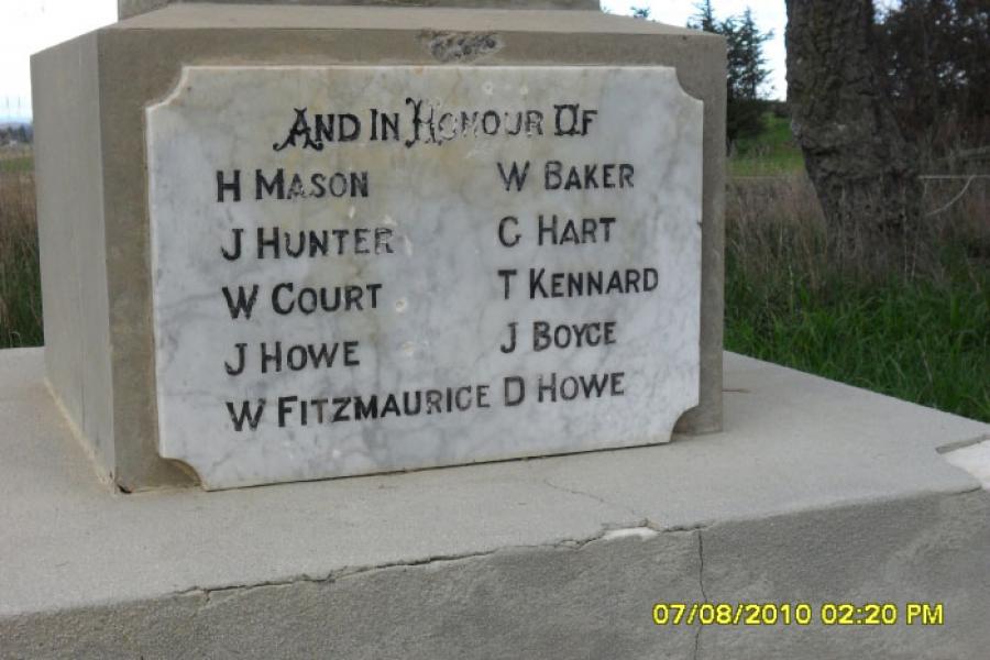 Waituna war memorial
