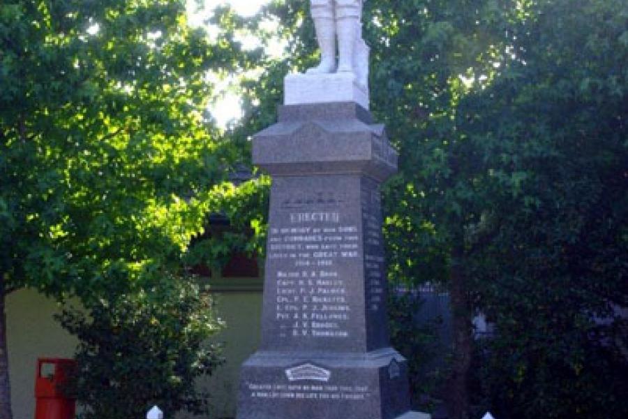 Wakefield war memorial