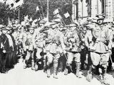 New Zealand troops march through Marsaille