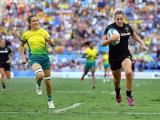 Black Fern Kelly Brazier scores the winning try