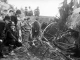 Police by Tangiwai train wreckage