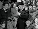Peter Fraser and Countess Wodzicka with Polish children