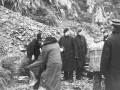 Police assisting <em>Wahine</em> survivors