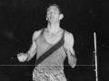 Peter Snell breaks the world mile record at Cooks Gardens, 1962