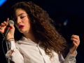Lorde performing in Seattle in September 2013