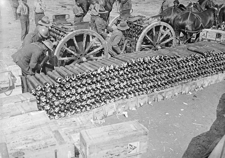 New Zealand artillery on the Somme, 1916