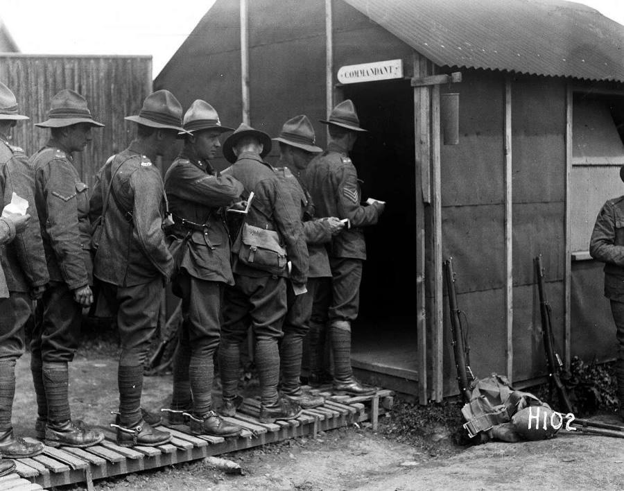 Soldiers collecting their pay