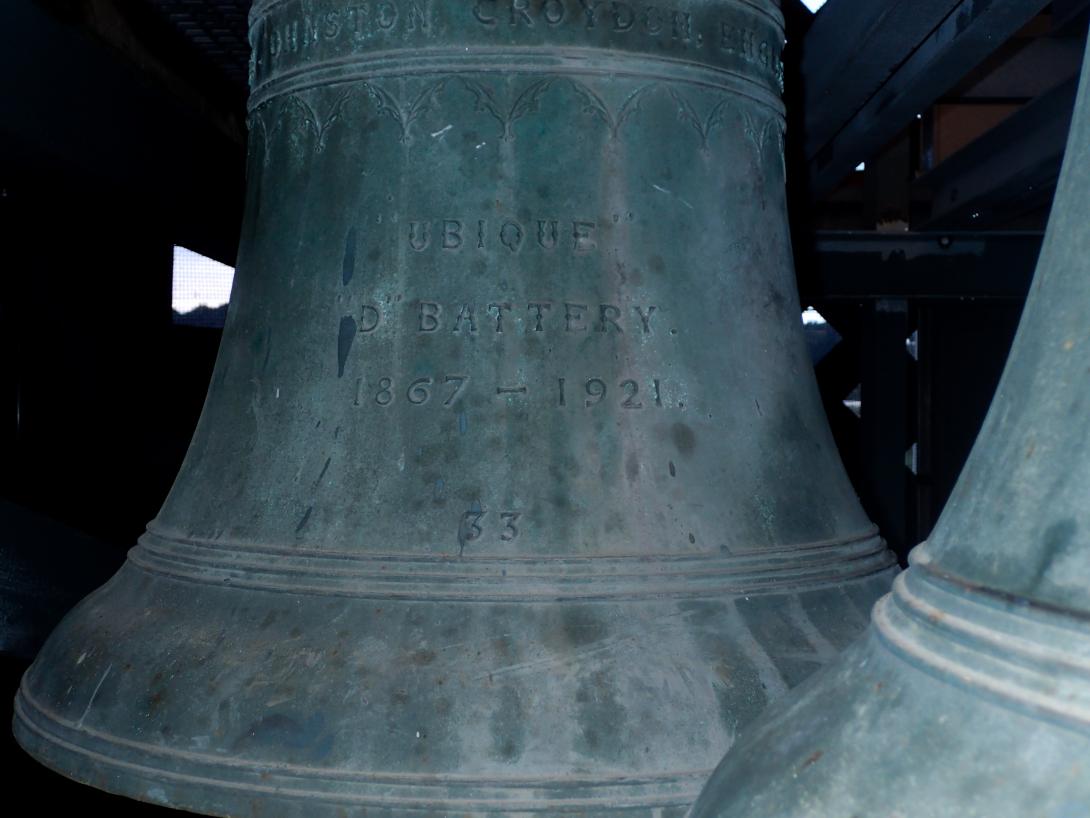 Image of Ubique bell
