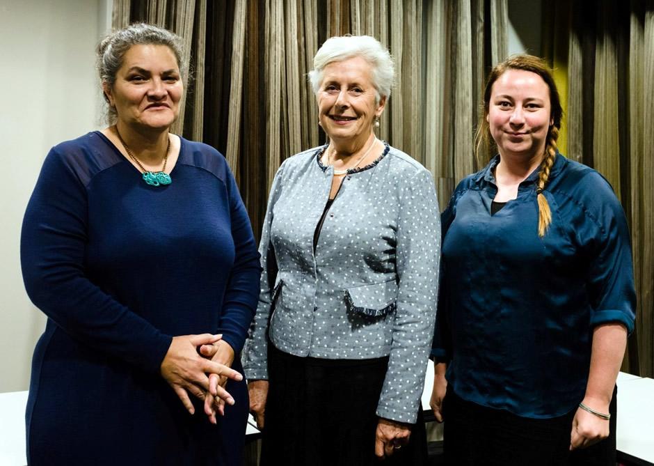 New Horizons for Women meeting