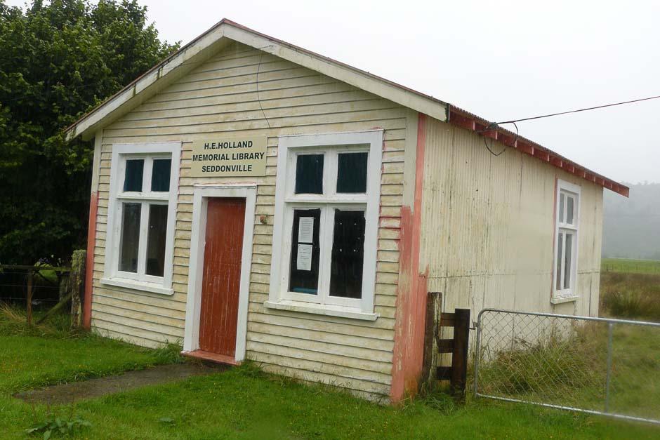 Harry Holland memorial library