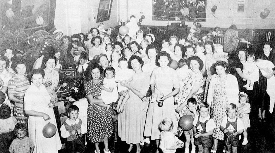 Warbrides and kids at Xmas party