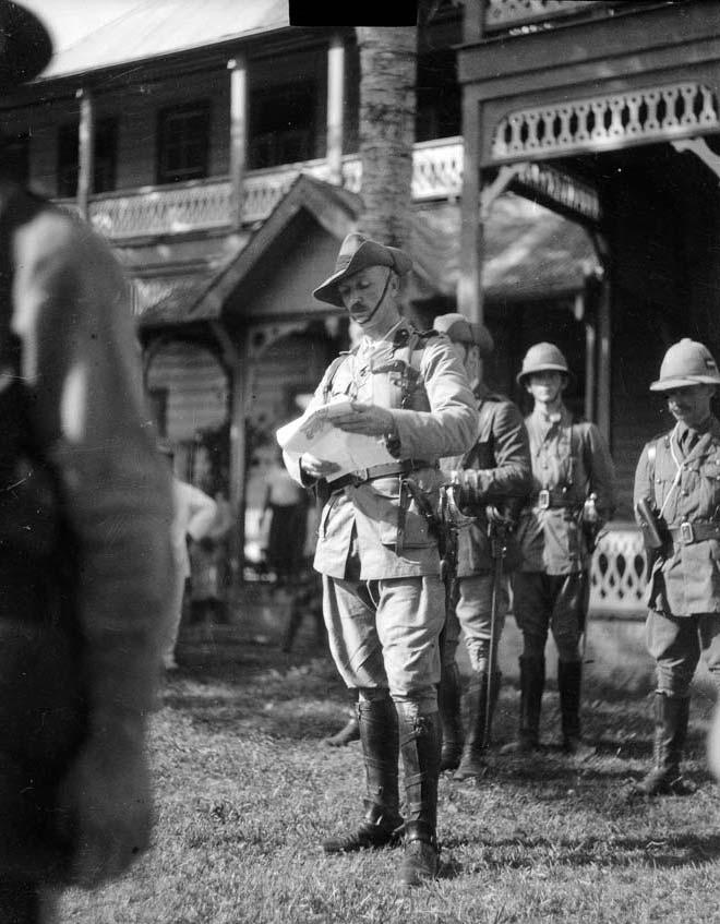 Robert Logan in Samoa