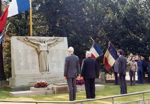 Le Quesnoy memorial, 1975