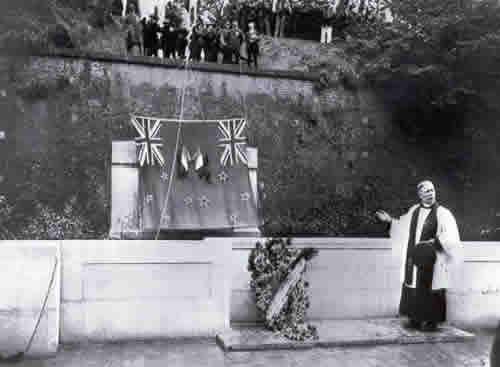 Le Quesnoy memorial dedication