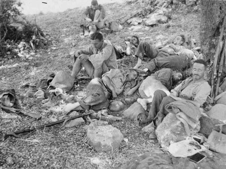 Engineers awaiting evacuation from Crete