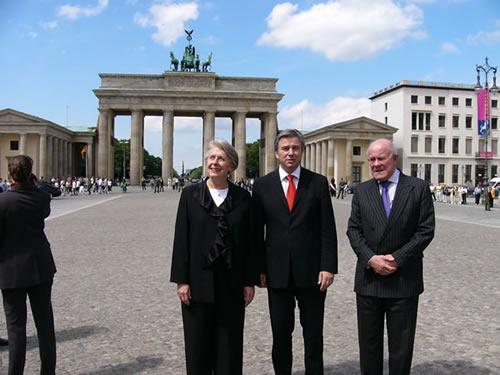 Dame Silvia Cartwright in Berlin