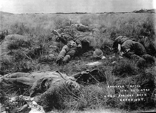 Dead bodies on the veldt, 1900