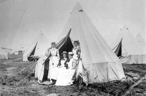Nurses in the field during South African War