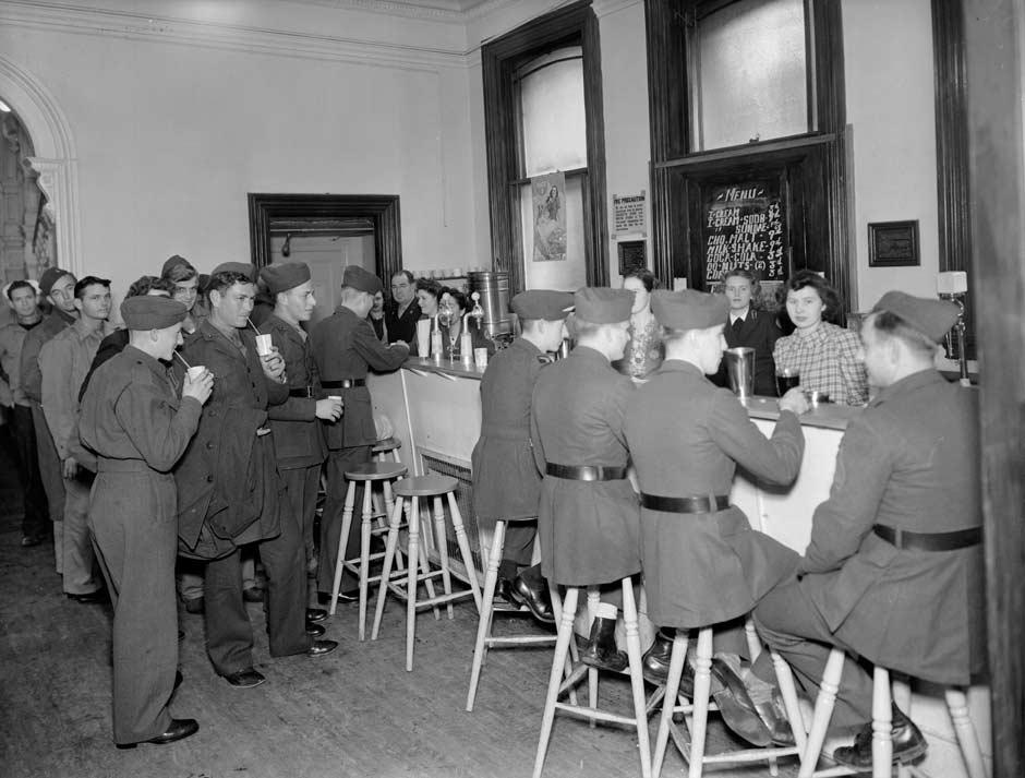 United States servicemen at Hotel Cecil