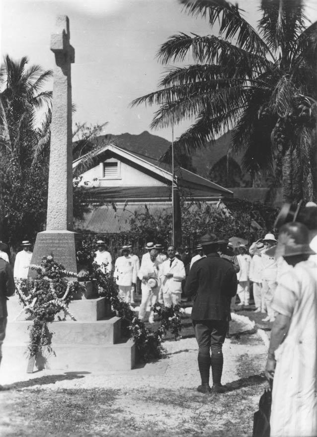 Unveiling of soldiers' memorial, Avarua