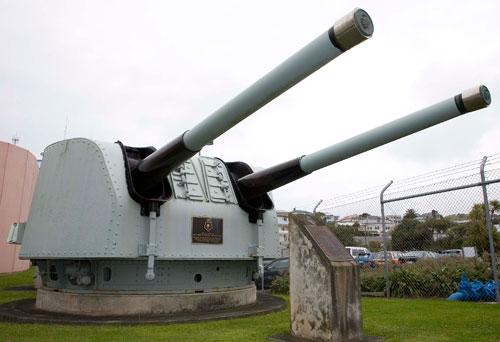 Y-turret from HMS <em>Achilles</em>