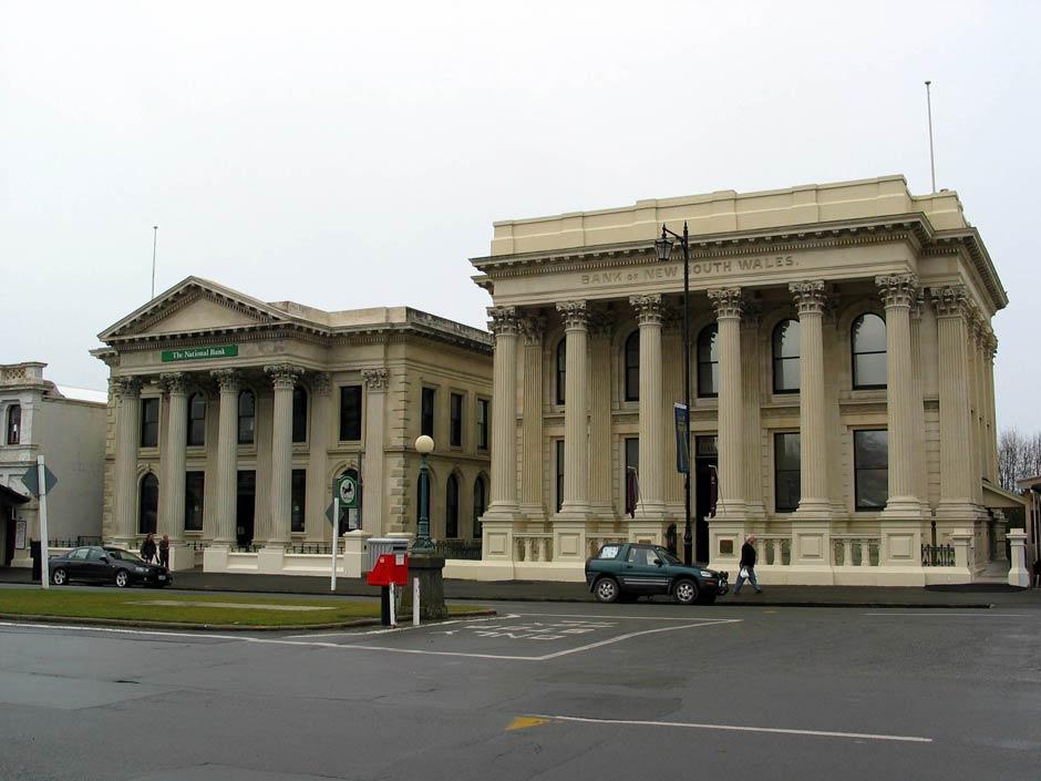 Ōamaru bank buildings