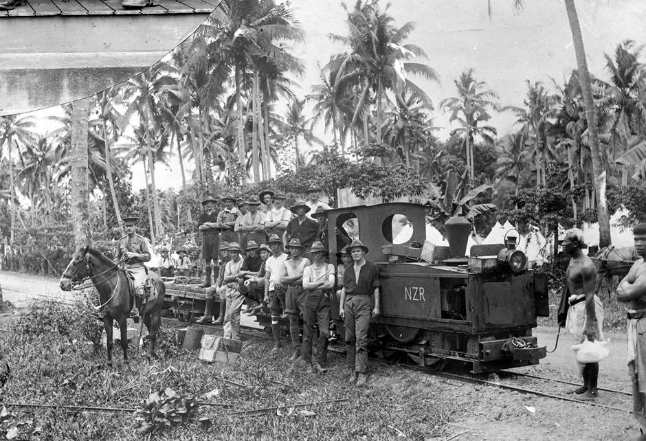 NZ Railway Engineers in Samoa, 1914