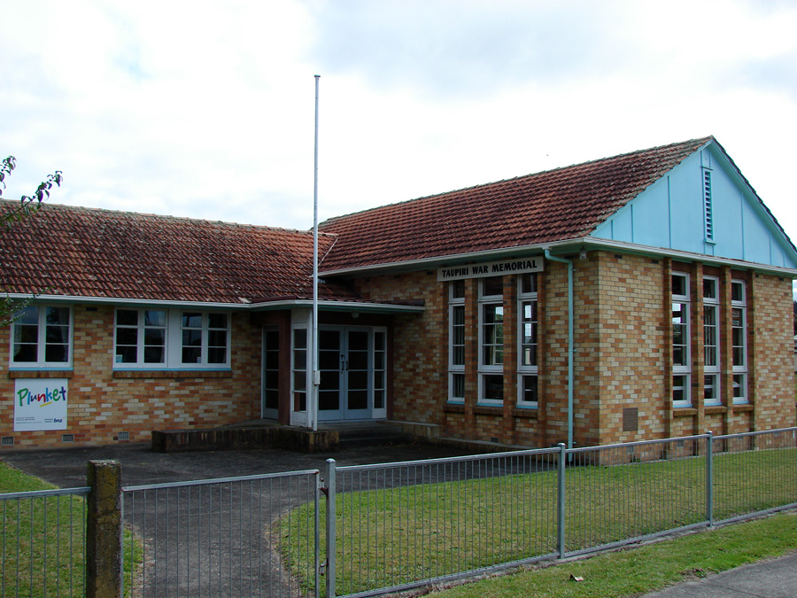 Taupiri war memorial hall
