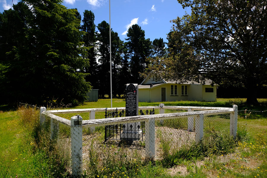 The Peaks war memorial