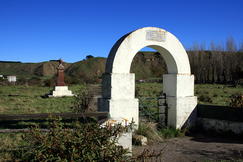 Waipapa marae memorial