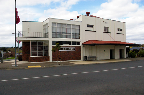 Waiuku war memorial hall